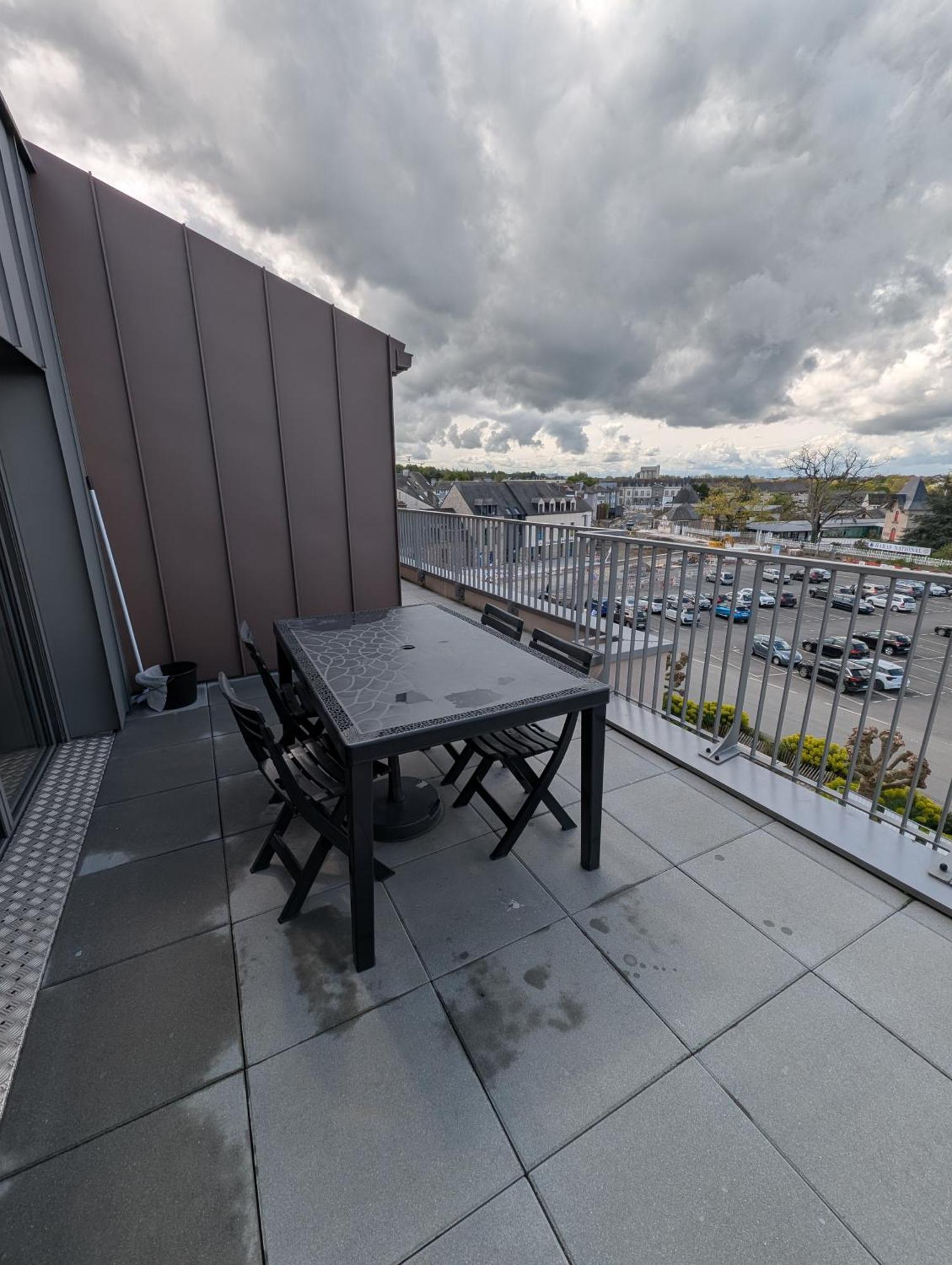 Apartamento Les Terrasses Du Haras Lamballe Exterior foto